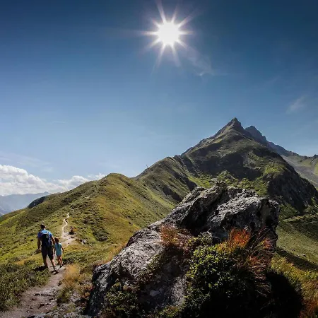 بيت للعطل In Near Hochzillertal Area